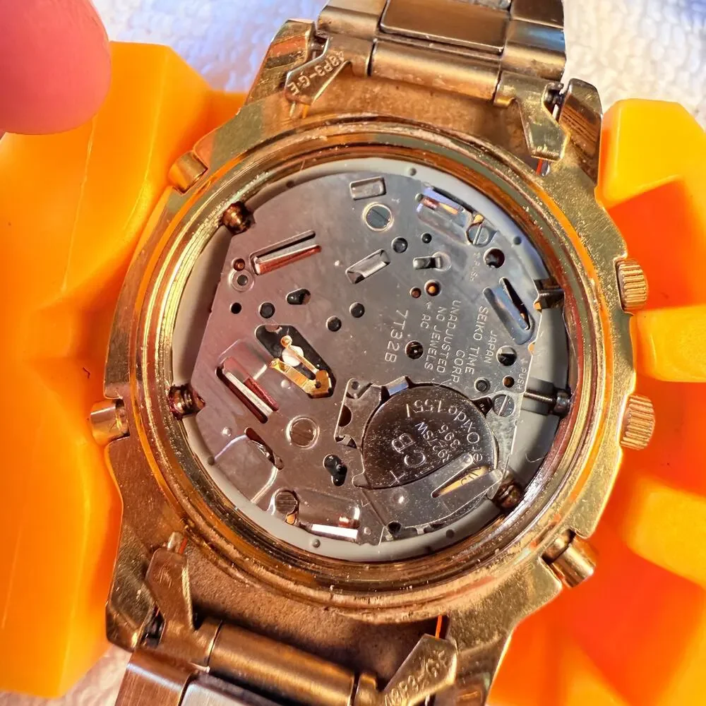 Vtg 1990's Seiko Chronograph Watch 7T32-6M59 Gold Tone New Battery Works